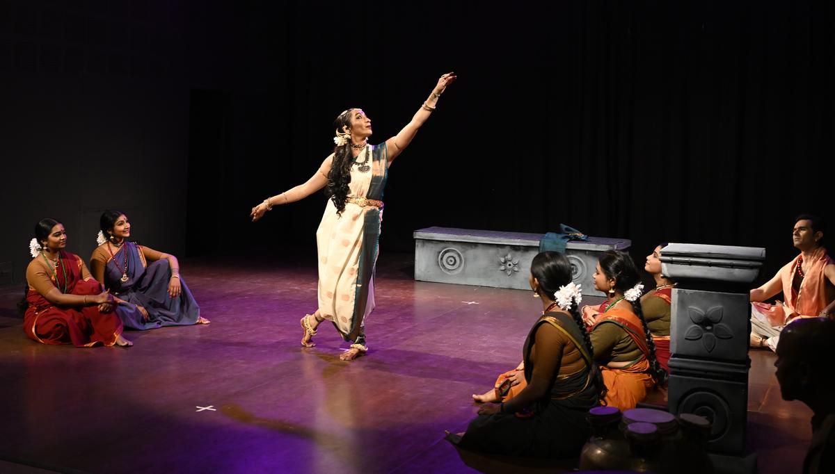 The play also stood out for its music and well-choreographed dance